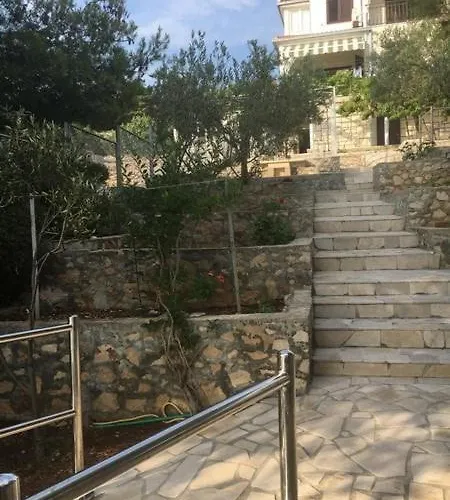 Maja Bilo A2 Appartement Otok Trara