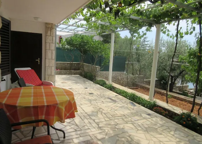 Maja Bilo A2 Appartement Otok Trara